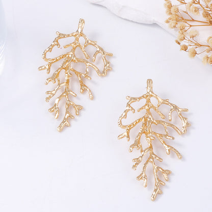 Klassinen Korvarengas ajattomalla viehätyksellä