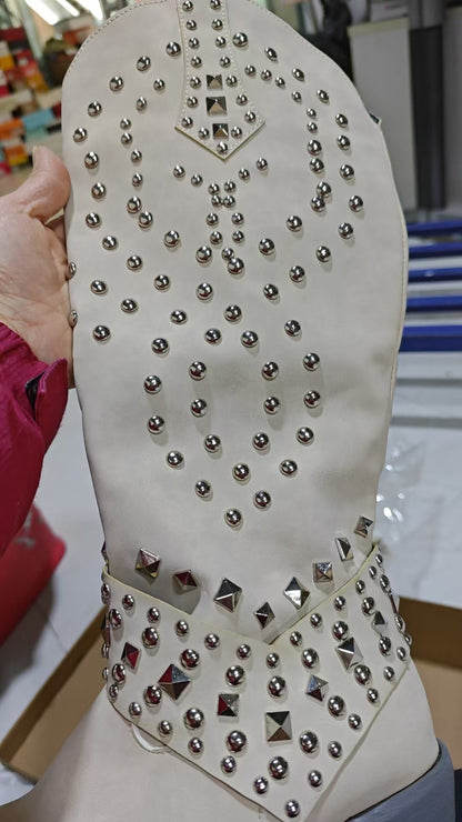 Klassiset Ortopediset Saappaat Ajattomalla Tyylillä