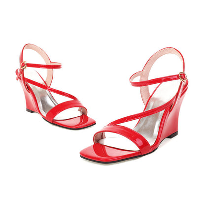 Kauniisti Valmistetut Ortopediset Sandaalit