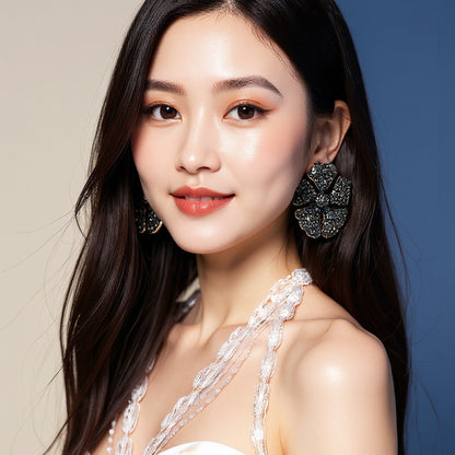 Kaunis Koru ainutlaatuisella tyylillä