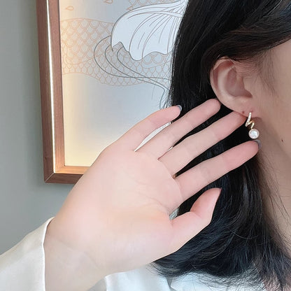 Elegantti Helmi Korvarengas jokaiseen tilaisuuteen