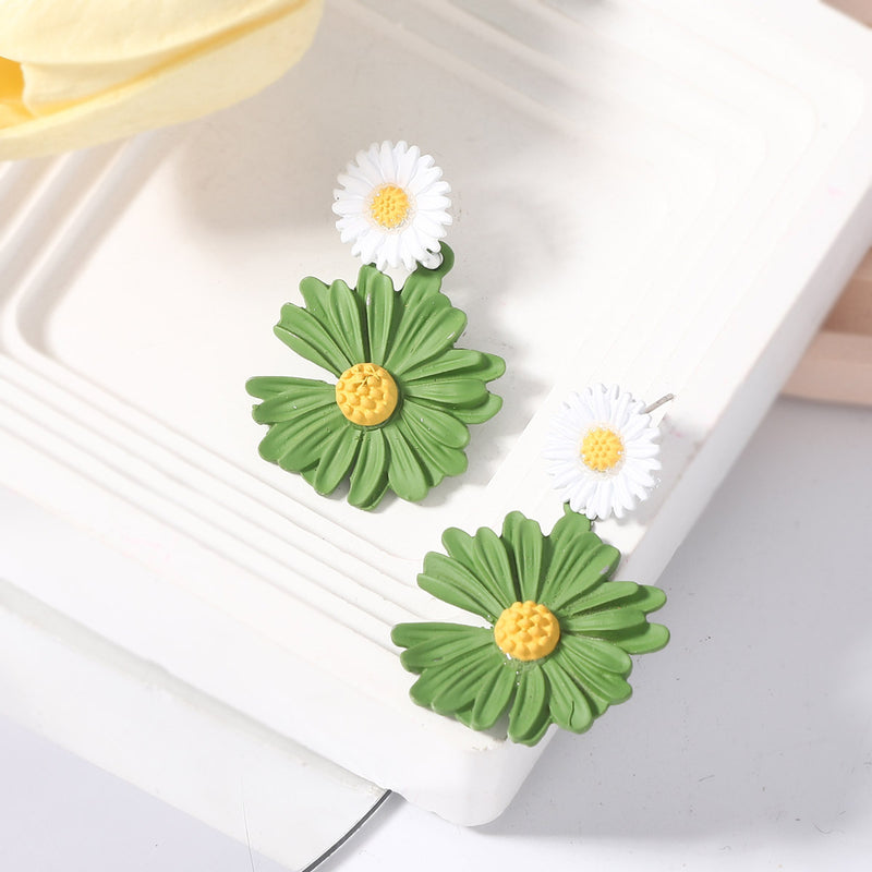 Elegantti Korvarengas jokaiseen tilaisuuteen