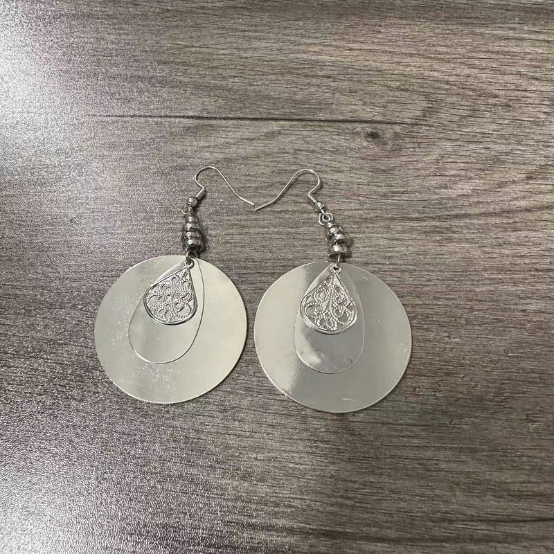 Hurmaava Sormus jokaiseen tilaisuuteen