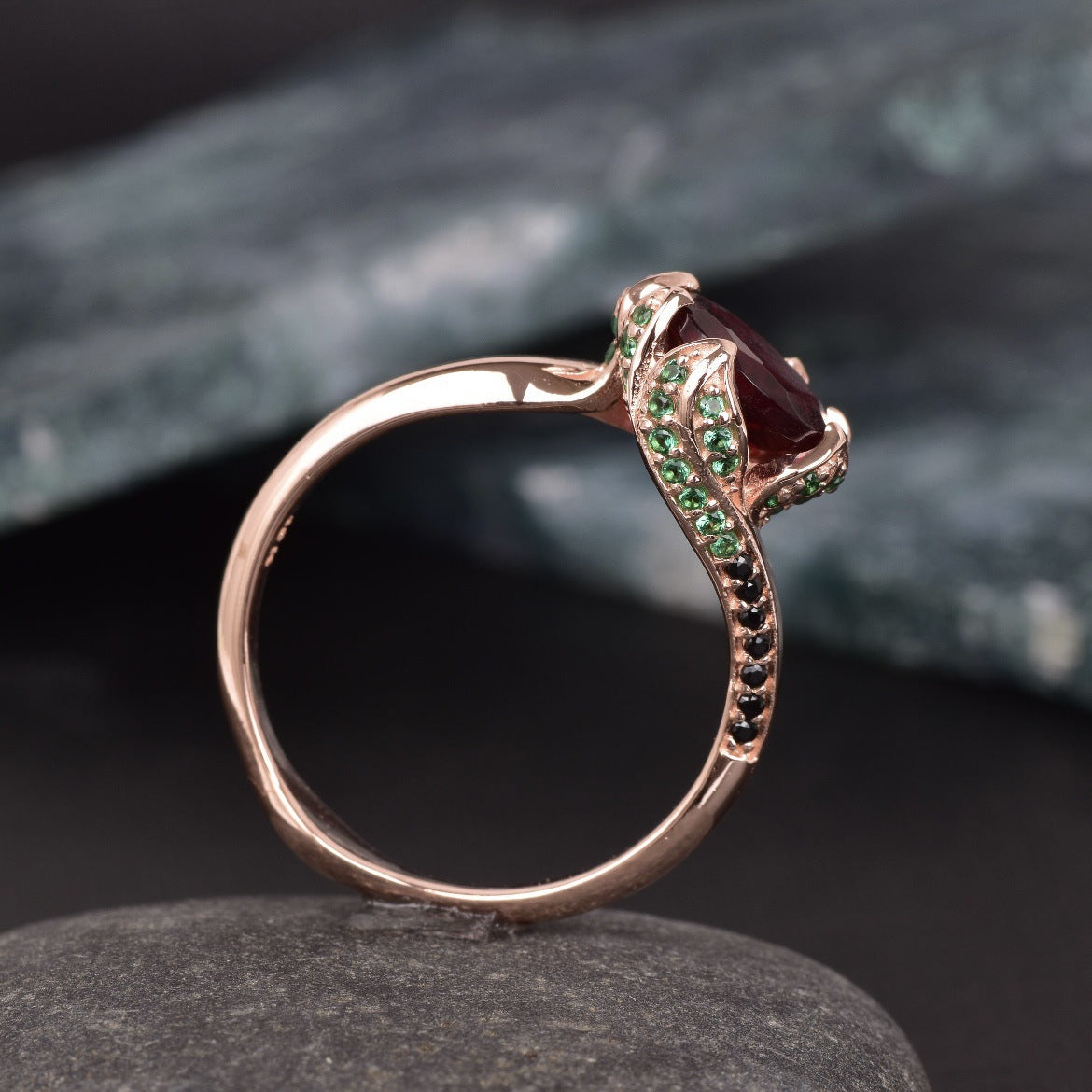 Upea Kulta Sormus päivittäiseen käyttöön