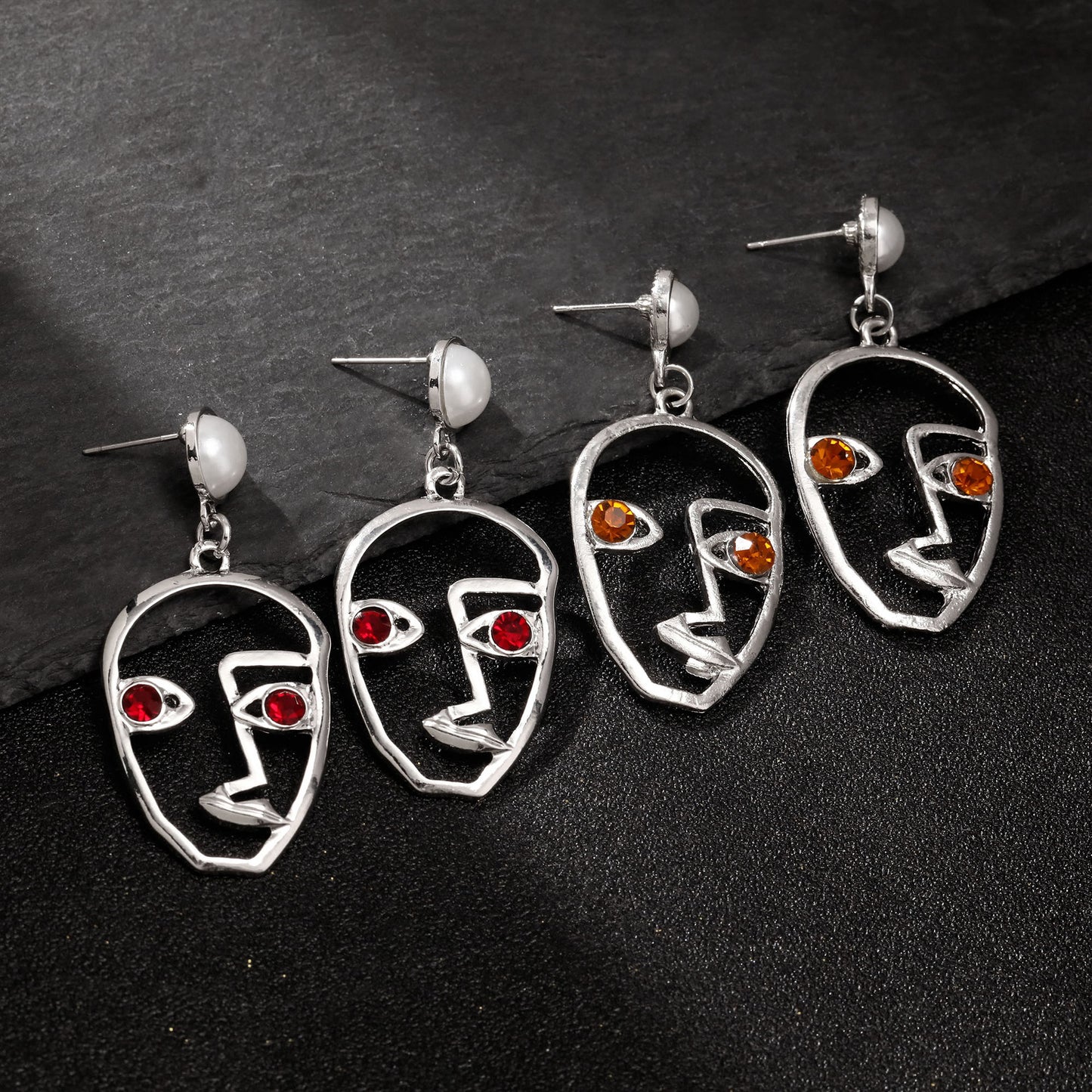 Käsintehty vintage Korvarengas