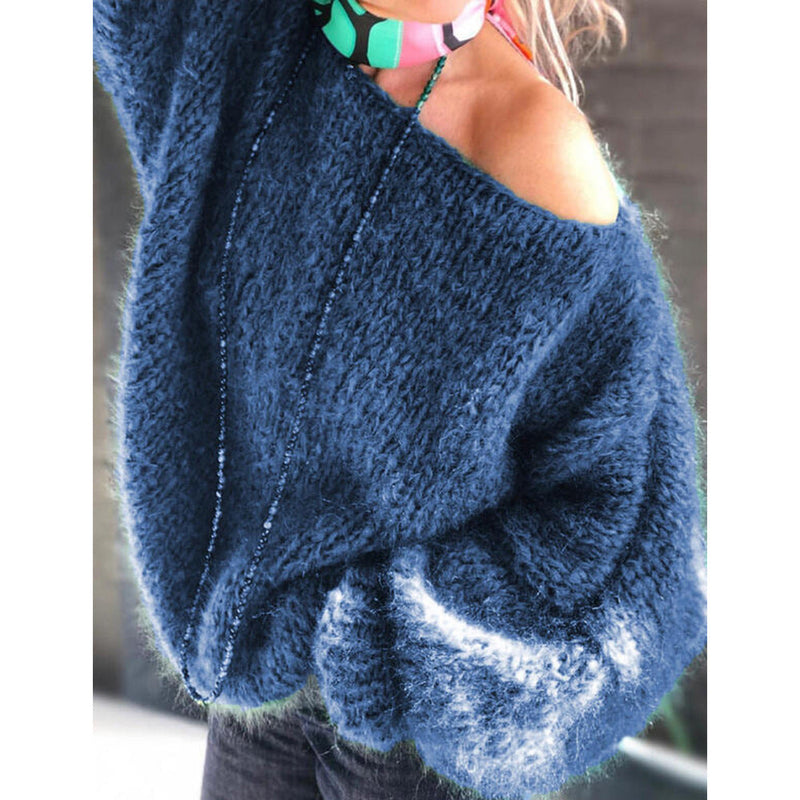Well Tailored Sweater with a Graceful Silhouette