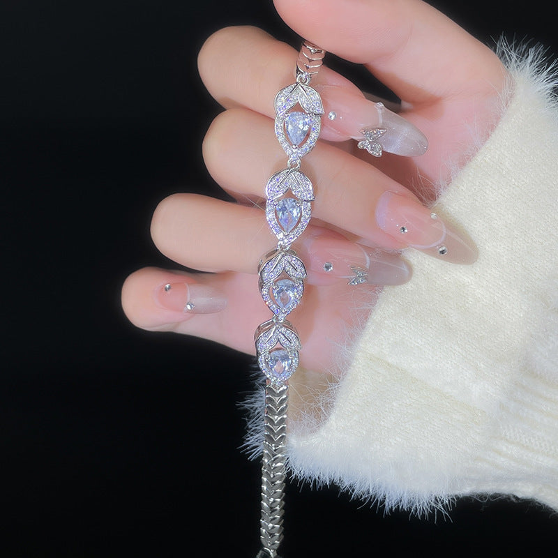 Romanttinen Rannekoru erityisiin hetkiin