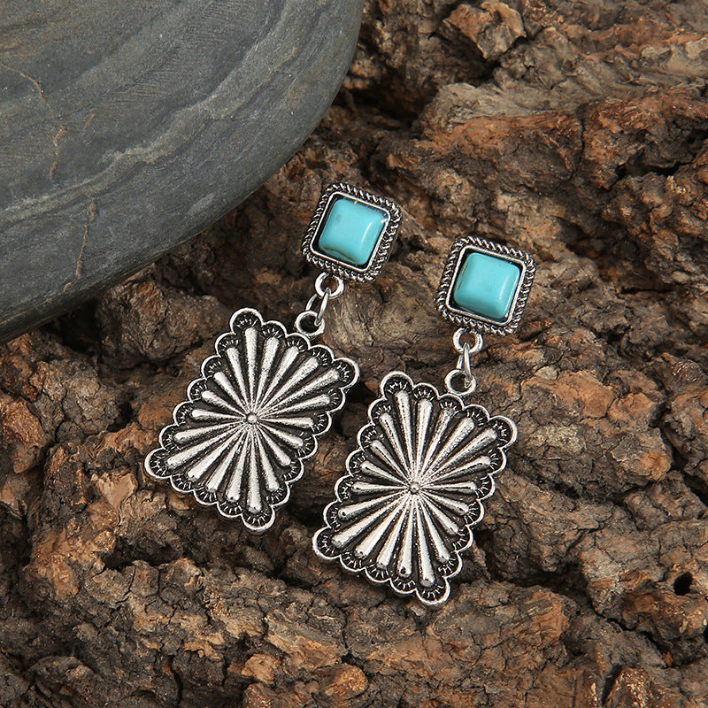 Elegantti Sormus jokaiseen tilaisuuteen