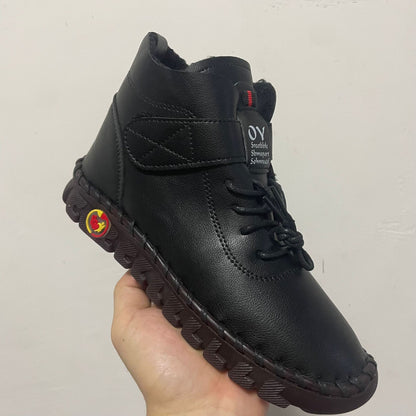 Tyylikkäät Ortopediset Kengät Ainutlaatuisella Muotoilulla