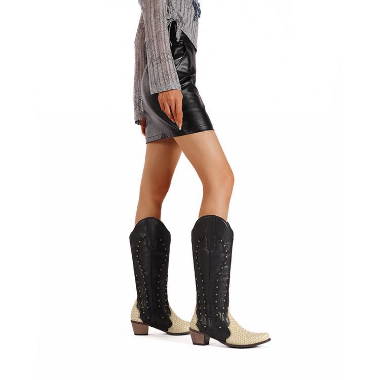 Klassiset Ortopediset Saappaat Ajattomalla Tyylillä