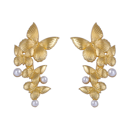 Hurmaava Helmi Korvarengas jokaiseen tilaisuuteen