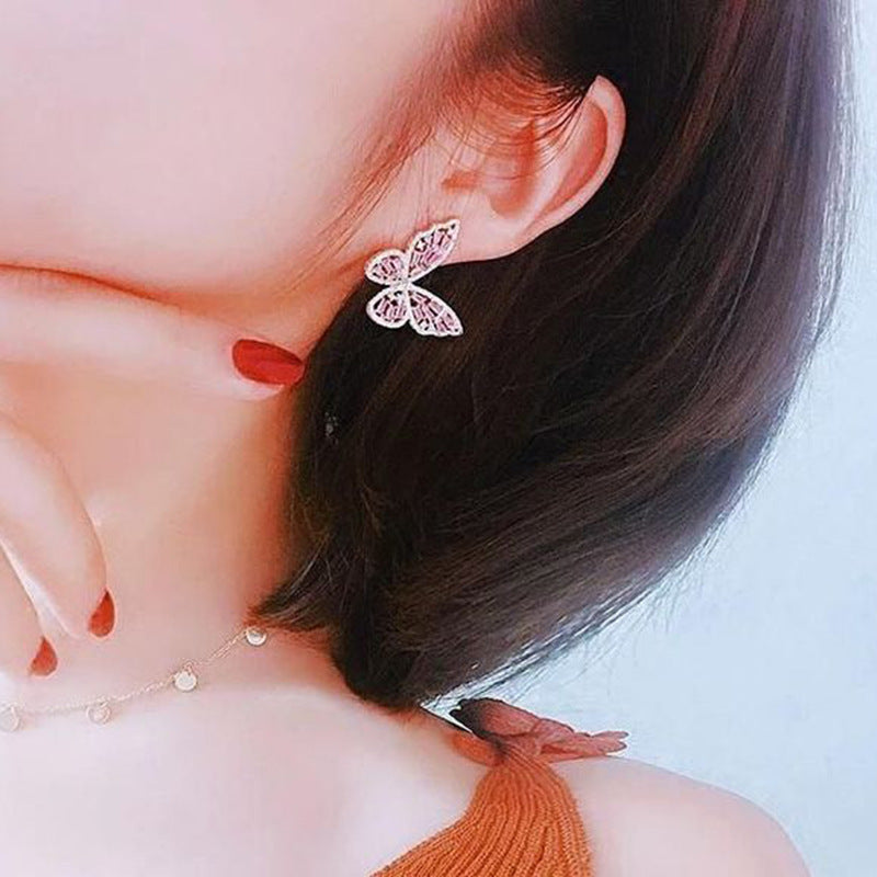 Elegantti Hopea Korvarengas jokaiseen tilaisuuteen