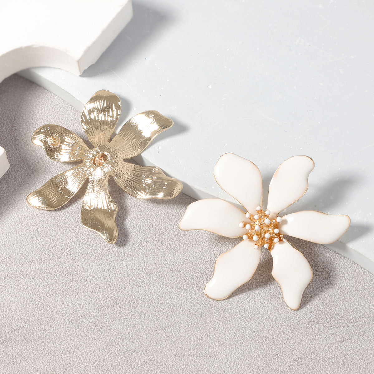 Herkkä käsityö Korvarengas