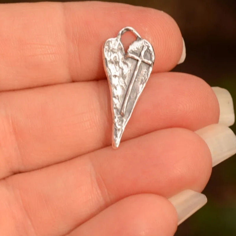 Klassinen Hopea Kaulakoru ajattomalla viehätyksellä