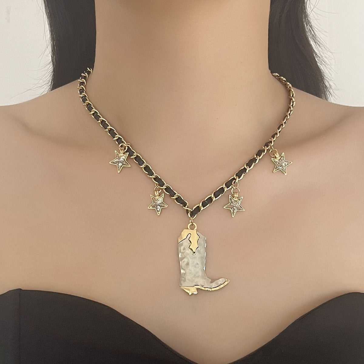 Upea Hopea Kaulakoru päivittäiseen käyttöön