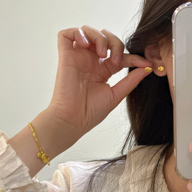 Klassinen Koru ajattomalla viehätyksellä