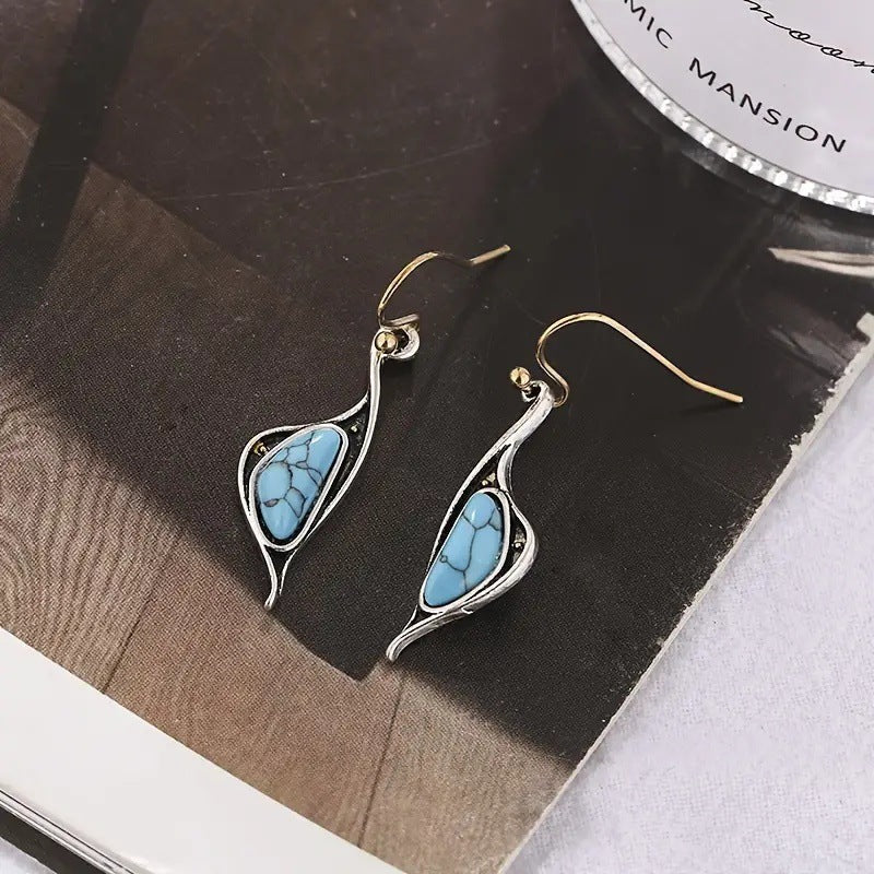 Kaunis Sormus ainutlaatuisella tyylillä