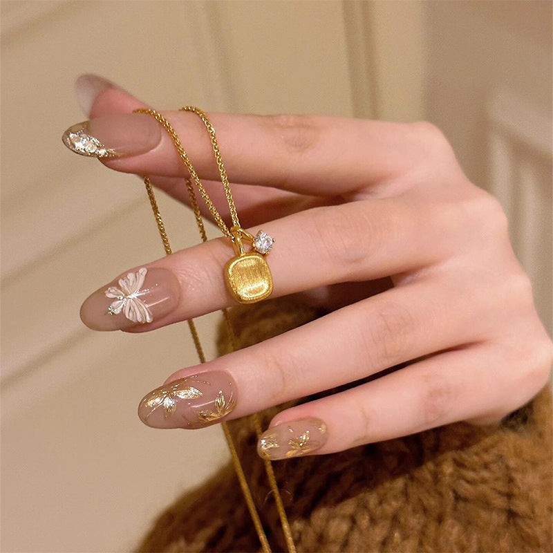 Upea Kaulakoru päivittäiseen käyttöön