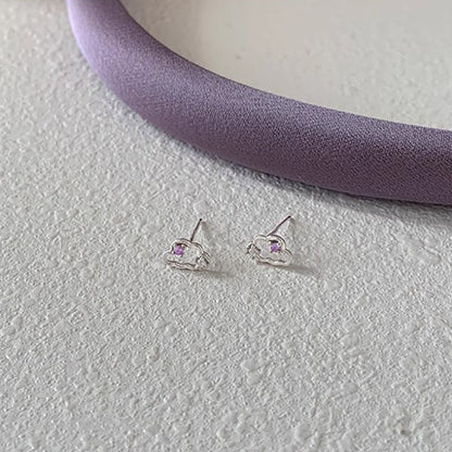 Kaunis Korvarengas ainutlaatuisella tyylillä