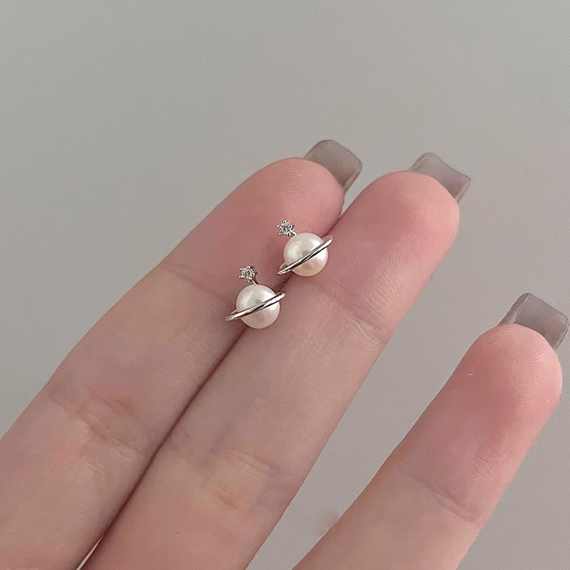 Käsintehty vintage Helmi Korvarengas