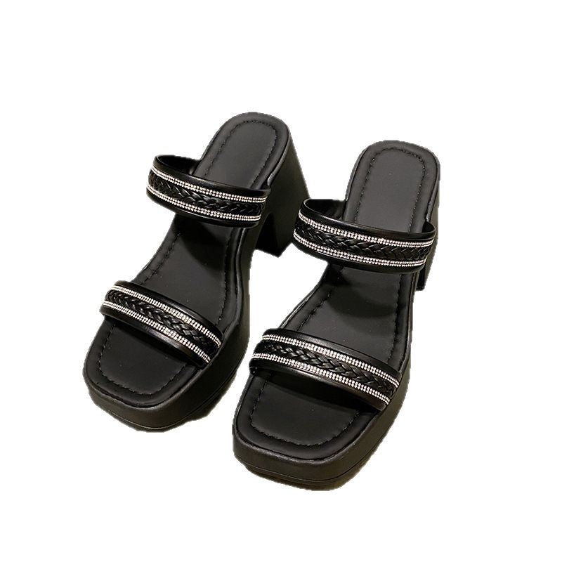 Sulavalinaiset Ortopediset Sandaalit Moderniin Tyyliin