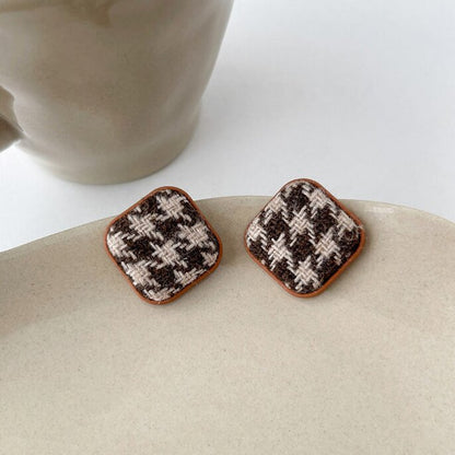 Elegantti Korvarengas jokaiseen tilaisuuteen