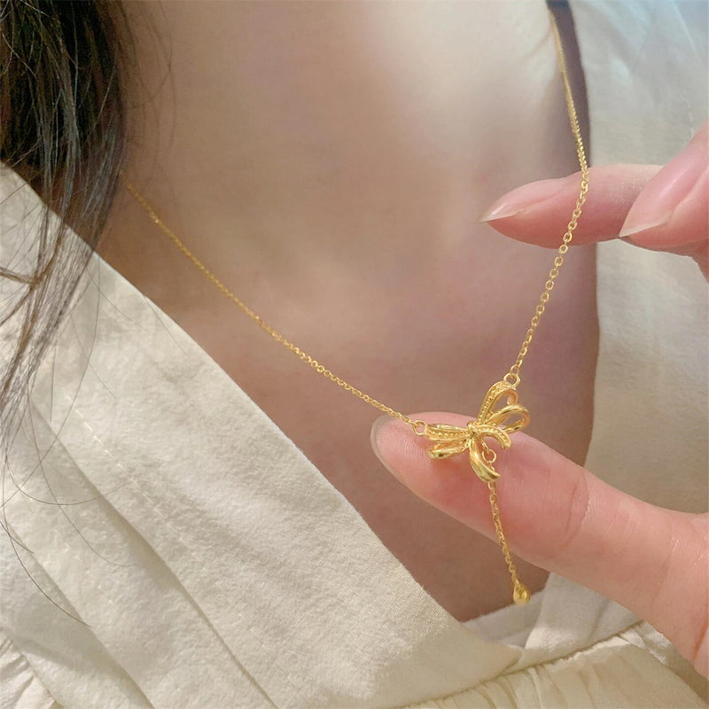 Hurmaava Kaulakoru jokaiseen tilaisuuteen