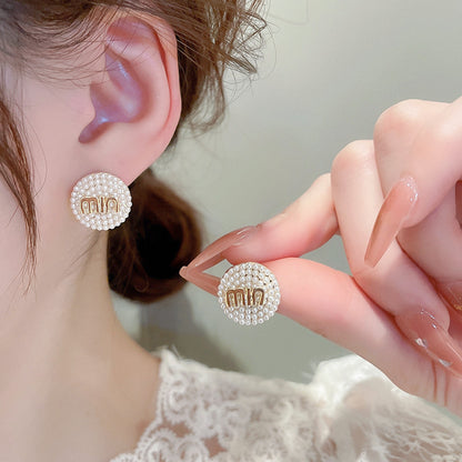 Herkkä käsityö Helmi Korvarengas