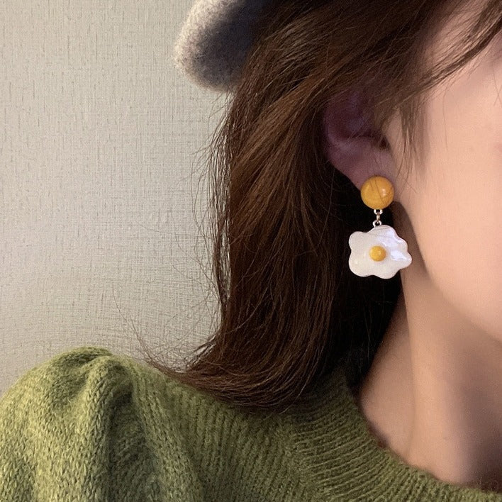 Elegantti Korvarengas jokaiseen tilaisuuteen