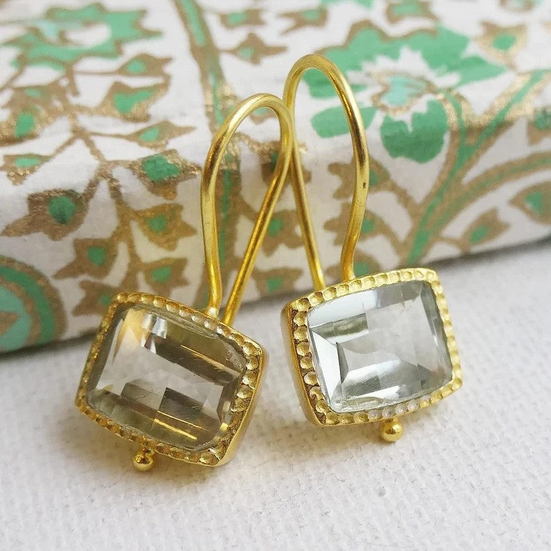 Käsintehty vintage Korvarengas