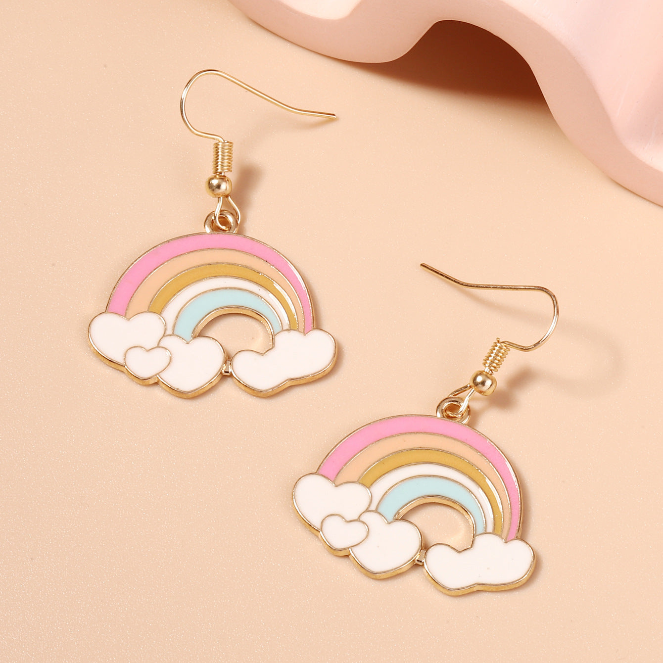 Käsintehty vintage Korvarengas