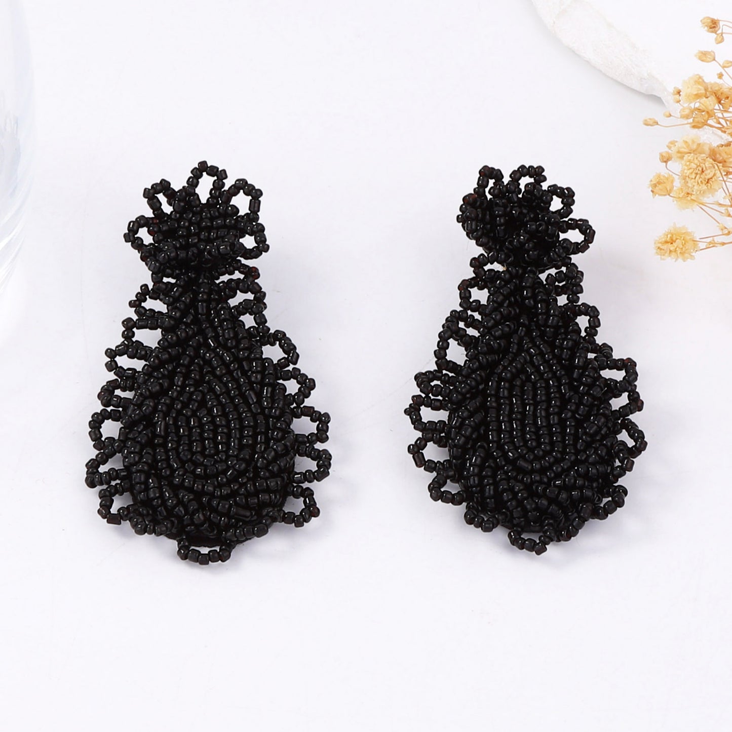 Elegantti Koru jokaiseen tilaisuuteen