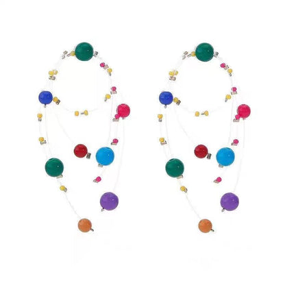 Kaunis Korvarengas ainutlaatuisella tyylillä