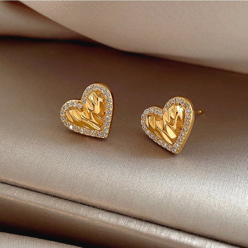 Hurmaava Korvarengas jokaiseen tilaisuuteen