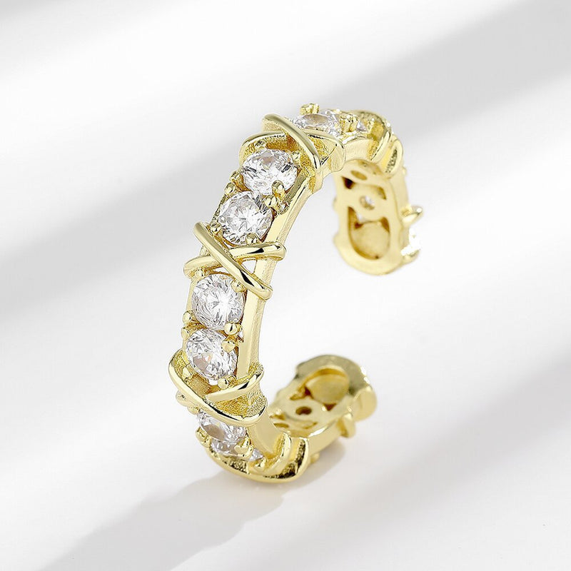 Romanttinen Sormus erityisiin hetkiin