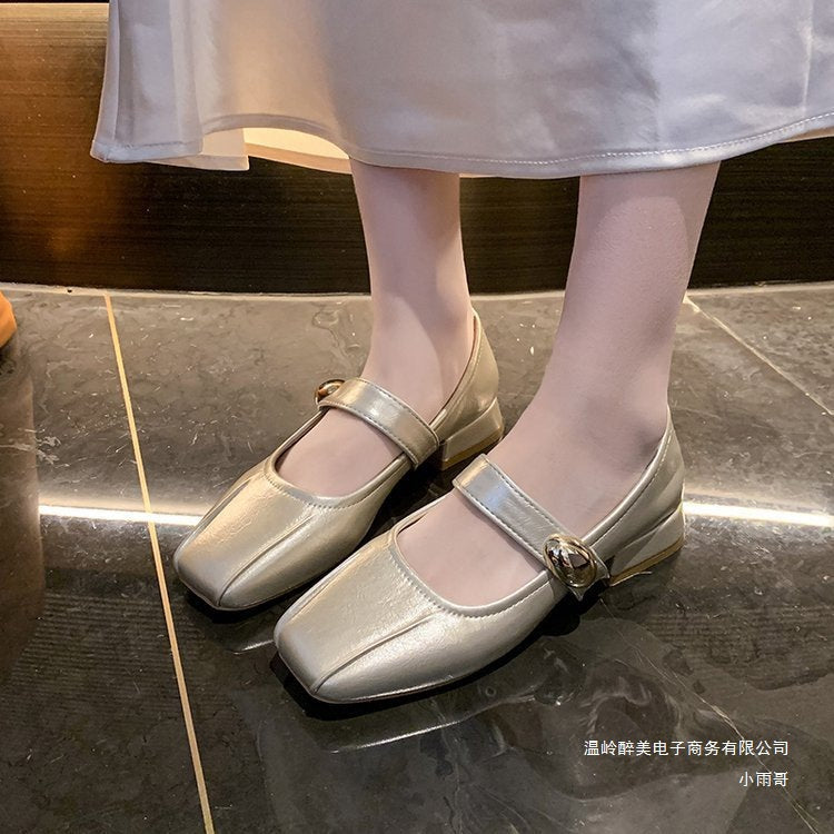 Mukavat Ortopediset Kengät Päivittäiseen Käyttöön