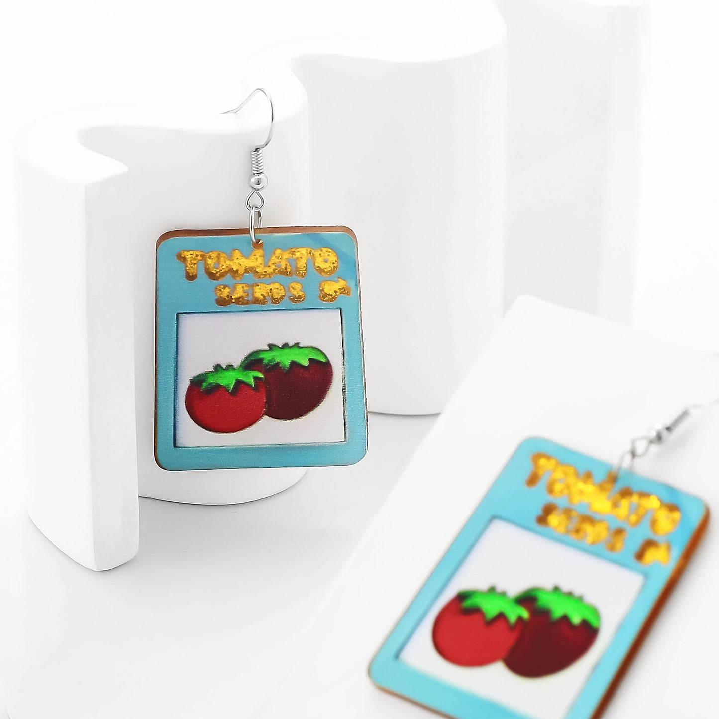 Klassinen Korvarengas ajattomalla viehätyksellä