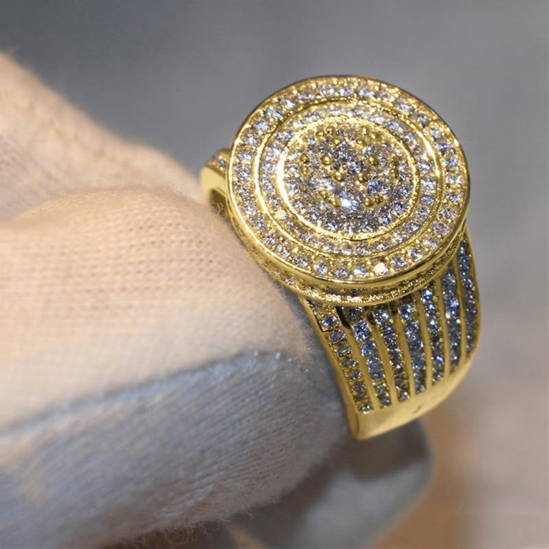 Upea Sormus päivittäiseen käyttöön