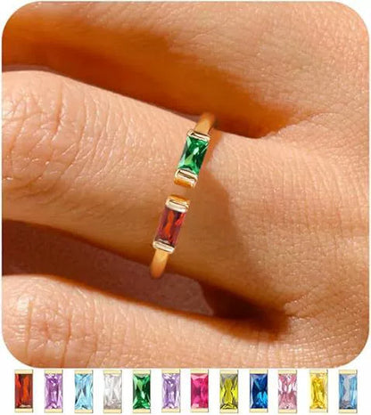 Klassinen Kulta Sormus ajattomalla viehätyksellä