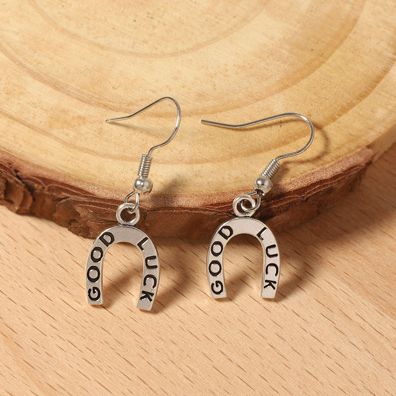 Elegantti Korvarengas jokaiseen tilaisuuteen