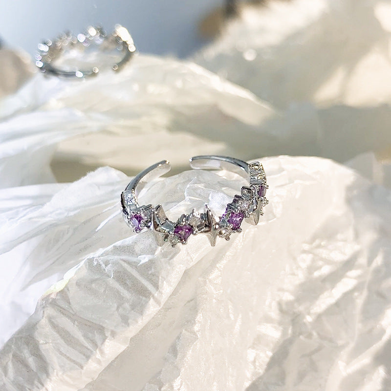 Hurmaava Sormus jokaiseen tilaisuuteen