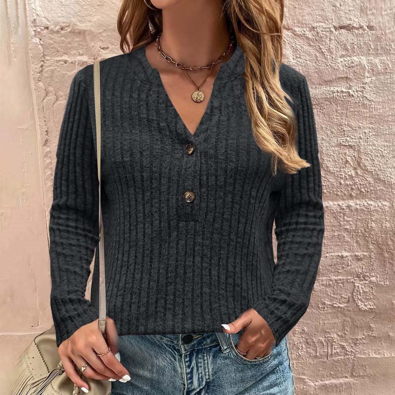 Polished Blouse with an Effortless Classic Look