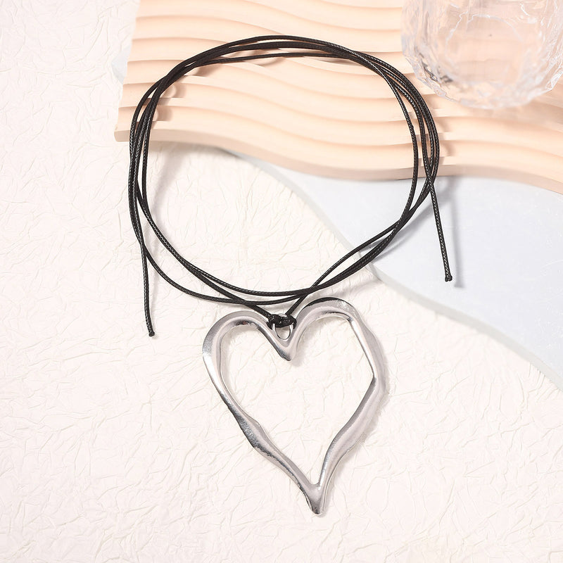 Upea Kaulakoru päivittäiseen käyttöön