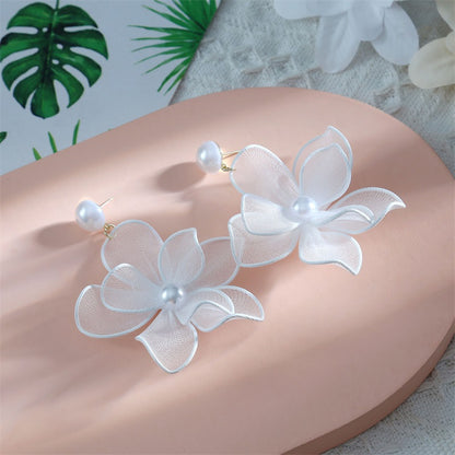 Herkkä käsityö Helmi Korvarengas