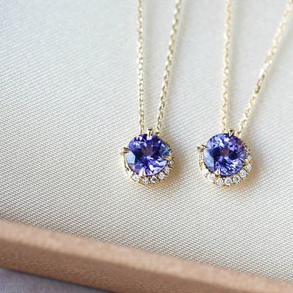 Käsintehty vintage Kaulakoru