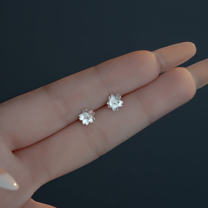 Hurmaava Korvarengas jokaiseen tilaisuuteen