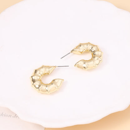 Romanttinen Korvarengas erityisiin hetkiin