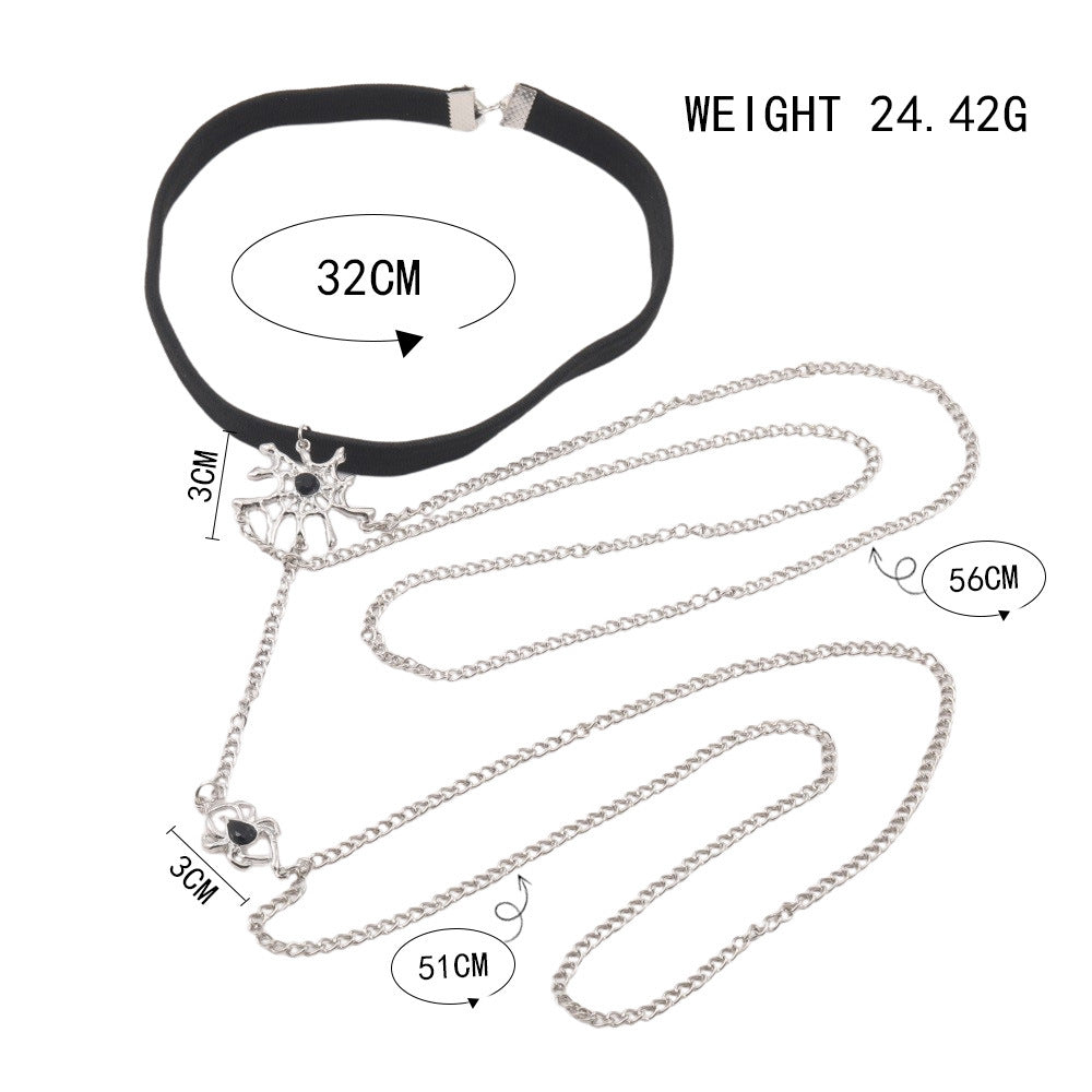 Klassinen Ketju ajattomalla viehätyksellä