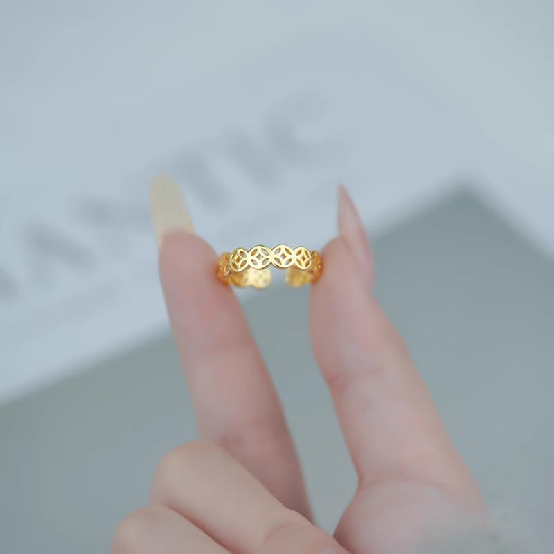 Romanttinen Sormus erityisiin hetkiin