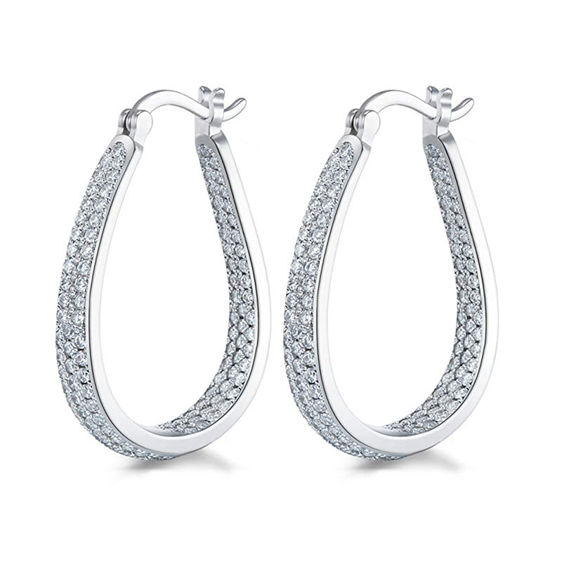 Hurmaava Korvarengas jokaiseen tilaisuuteen